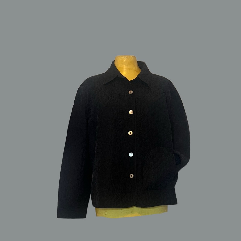 ♣️Textured Black Silk Button-Up Shacket♣️ - Picture 3 of 6